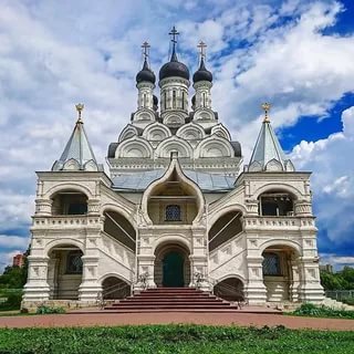 храм